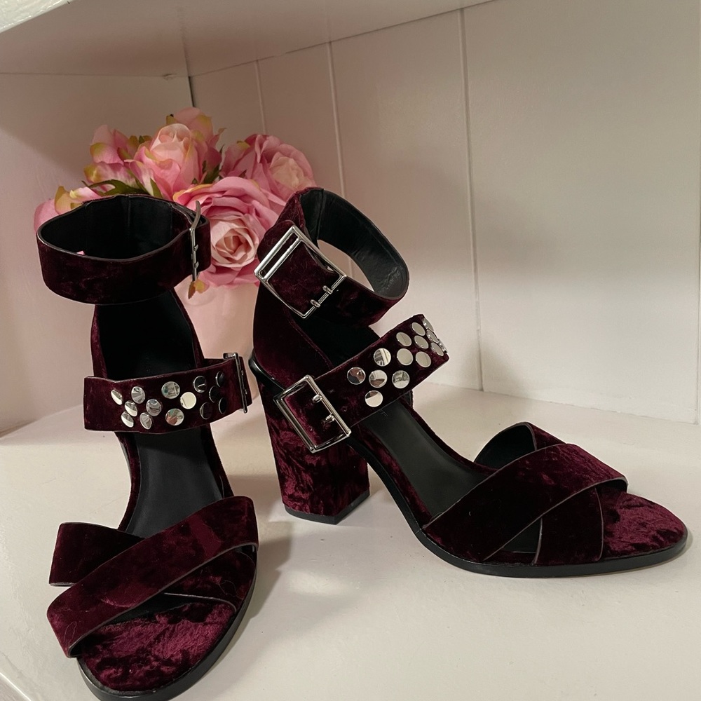 Rebecca Minkhoff women’s burgundy red crushed velvet, heeled, sandals, size 9